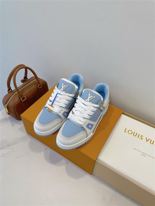 20251128154046192 390